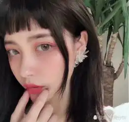 长得瘦还有双下巴,就是因为这几个习惯,改掉之后变成尖下巴

