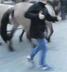 笑话段子小伙子去献血,医生沉默片刻说,啥时候吃胖了再来肥肠
