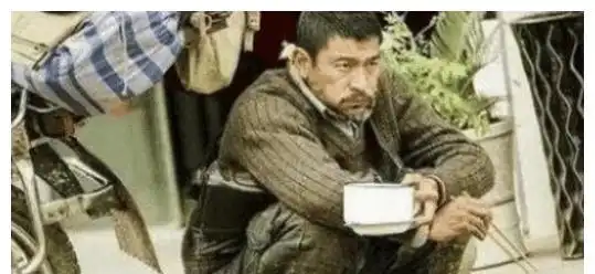 为拍戏他生吞12个鸡蛋,他喝一大桶牛奶,只有她在侮辱观众智商
