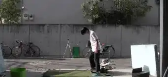 粉尘爆炸天妇罗旋转陀螺剑日本小哥搞怪实验引数百万人追随
