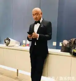 徐峥解释为什么叫山争哥哥,大爆黄渤张国立外号,超搞笑
