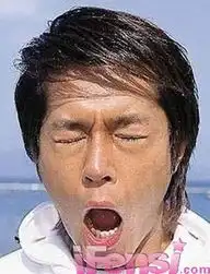明星打哈欠的囧照女神也有搞笑时刻
