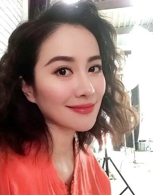 叶璇小默先生和平分手,分手原因太搞笑,网友也是议论纷纷
