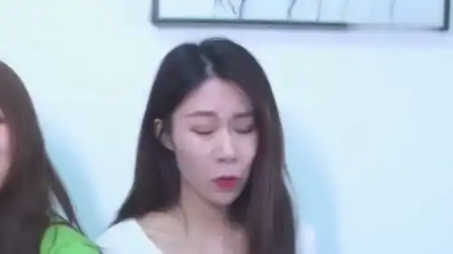 难道就因为用你吃饭的照片当壁纸,你就把我屏蔽吗
