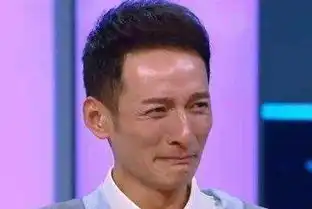 李维嘉生日太没牌面,连一张明星合影都没有,跟张大大没法比
