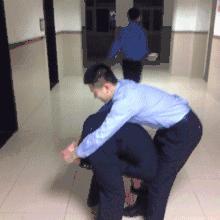 追了一年的女神,跟黄毛在一起了我差在哪哈哈哈
