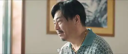 仅2集,全国第一央视新年代剧爆了,黄晓明牢牢抓住了观众眼球
