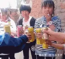 爆笑gif图各种奇葩瞬间
