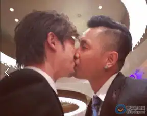 组图男明星也爱搞激情盘点男男接吻的场面
