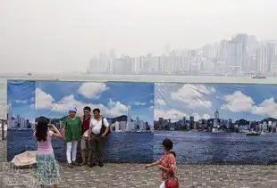 雾霾天的到此一游
