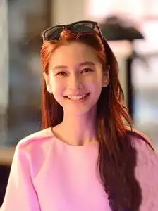 杨美女荒野求生之超级大玩家
