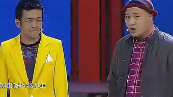 赵四携手周云鹏演绎爆笑小品,两人随便唠嗑,台下观众已笑坏
