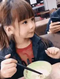 搞笑gif说实话我来这应聘就是为了这个时刻
