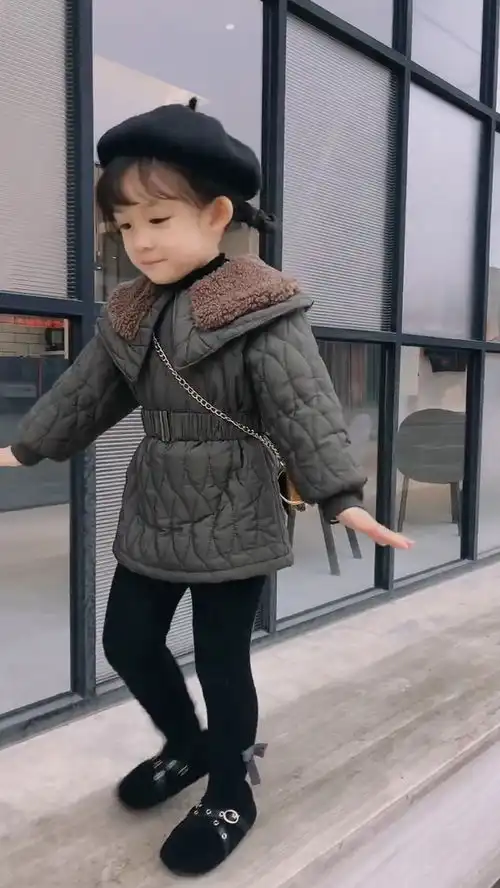 本身不想给孩子买衣服了,感觉手头紧,但是一想想孩他爸每天吸烟,果断下手一套萌娃搞笑日常小可爱已上线人类幼崽成长记
