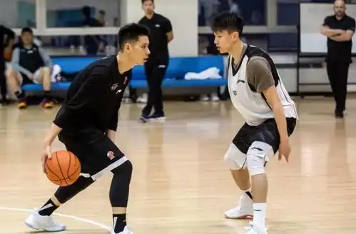 阔别赛场90天,终于可以在cba赛场再次看到林书豪
