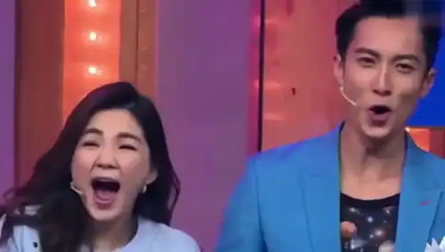 杜江霍思燕联手演绎爆笑小鸡舞,现场亲嘴,甜蜜再升级
