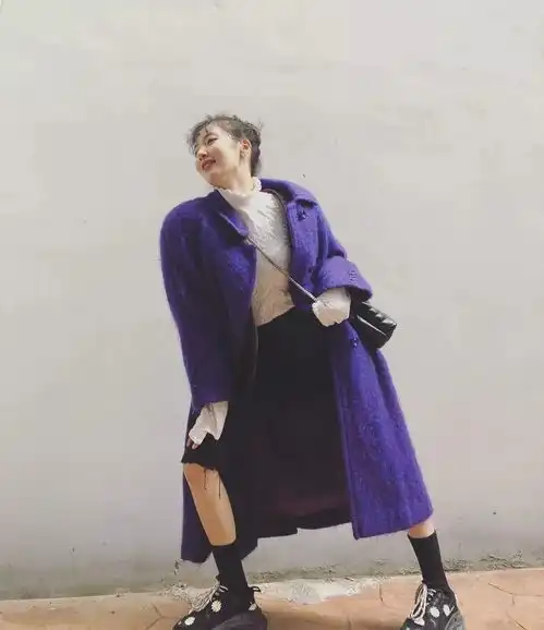 泫雅我要去拍照了还要做个直播滤镜真好玩
