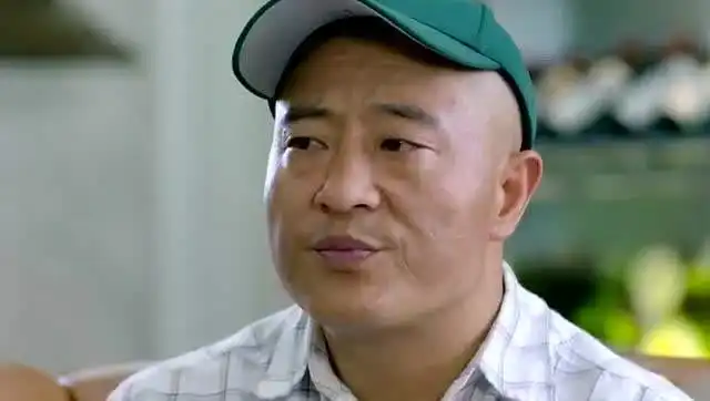 他是赵本山徒弟,实力不输小沈阳,却因为一部电影被网友抵制
