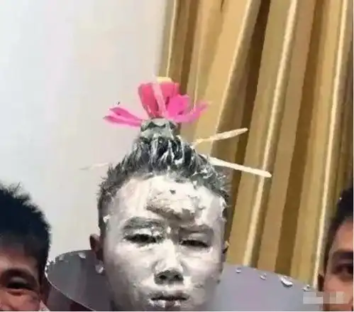 在超市看到了这个,是什么意思网友一公一母哈哈哈
