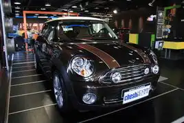 北京燕宝mini最高优惠直降5.8万元
