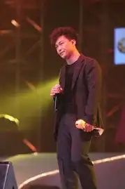 搞怪图集第6届全球华语歌曲排行榜
