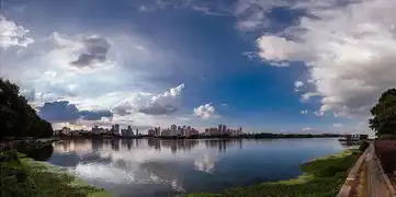 武汉东湖落雁岛落雁岛休闲旅游区和东湖落雁景区有什么区别,哪一个可以烧烤,露营,搞篝火晚会

