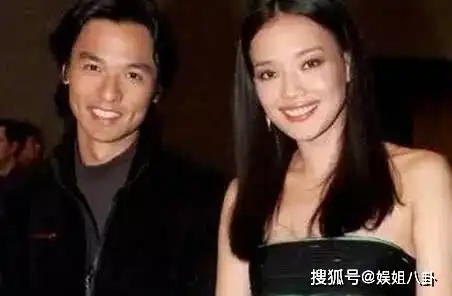 依然很恩爱冯德伦深夜发文为舒淇庆生,过生日的女孩永远18岁

