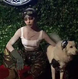 谁最搞怪黑人范范始源少女时代琳赛萝涵等国内外大明星万圣节装扮比创意
