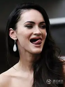 好莱坞明星遭恶搞美女们牙齿掉光变啥样
