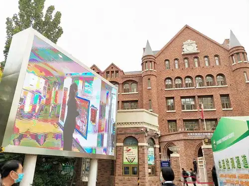 神兽归笼海量图片带你直击生态城今日开学现场
