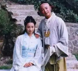 嫁给徐峥息影十年后,陶虹再度爆红,打脸说中年妇女没戏演的海清姚晨
