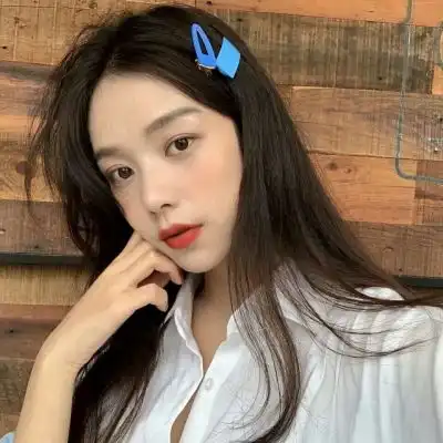 苏瓷唯美成熟女头精致个性成微信头像我要个性网
