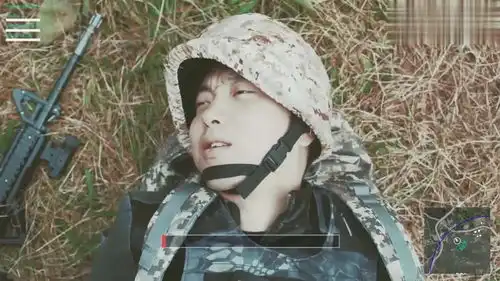 爆笑,最骚真人吃鸡盒子兄弟第一集
