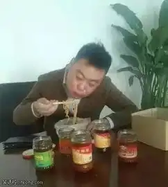 搞笑图片男票捏脸蛋理想与现实的残酷对比
