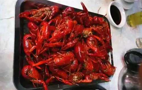 小龙虾爆膏旺季到啦中山必食小龙虾餐厅你又吃过几多间呢
