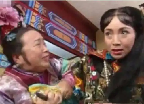 还珠格格经典穿帮,承包了全年的笑点,网友不淡定了
