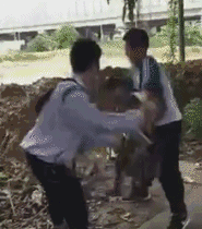 爆笑段子刚才洗你的牛仔裤翻出不少钱
