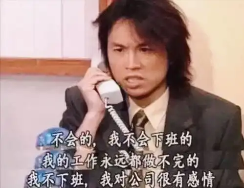 大学生毕业前后的对比照,看完笑出眼泪,网友这不就是我么

