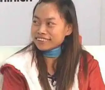 故宫穿越照走红网络清末格格神似李宇春组图
