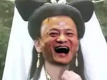 不怕穿帮镜头很明显,就怕穿帮太搞笑了,图3够我笑一天
