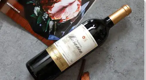 葡萄酒的质保期过后,里面的酒还能喝吗厂家道出实情,醒悟
