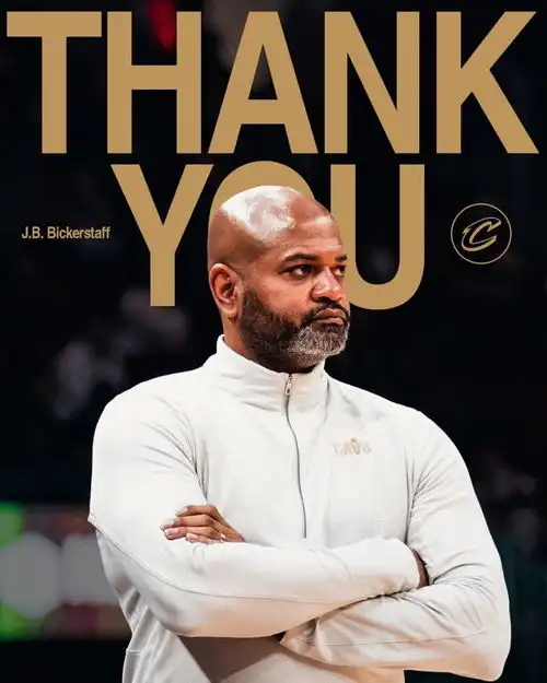 nba一夜动态湖人将与马刺争夺保罗76人疯狂追星有意签约克莱
