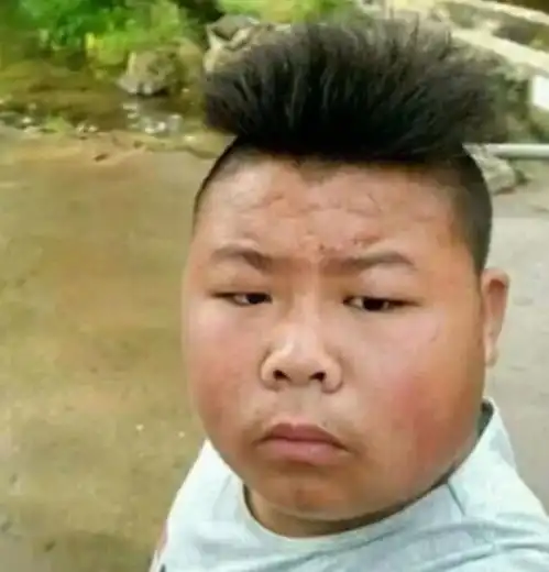 00后女生公认丑男3大标志,如果全占,网友脱单难于上青天

