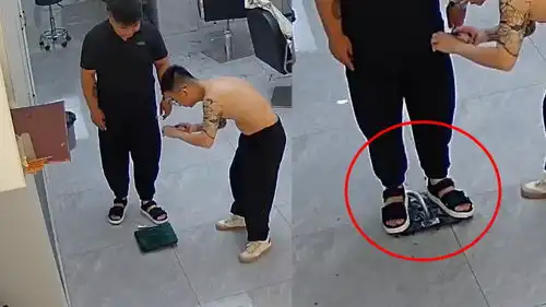 108公斤男子减肥一个月看效果,上秤一踩秤就碎成两半,画面爆笑
