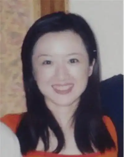 好男人侯勇经历了3段婚姻,背后充满了泪水与无奈
