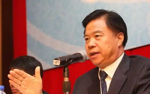 搞完实体搞银行马云携智能油站再次颠覆传统行业
