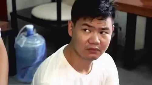 逗比三三讨公道被经理忽悠,没想现世报马上落到经理头上,实在好玩
