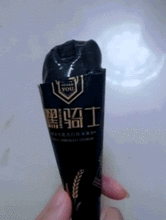 搞笑gif趣图智障升级版,挺漂亮的小姐姐,可惜是个傻子
