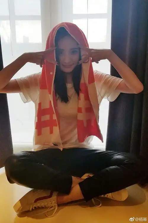 提到盛世美颜你最先想到的是谁
