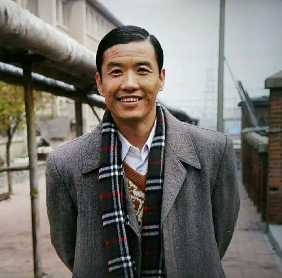 当年被赵家班除名,投靠潘长江东山再起,女儿比球球还有知名度

